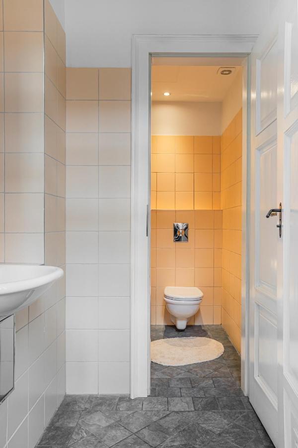 New Stylish 3 Suites Bedrooms Apt In Mala Strana - N2Nd Prag Exterior foto